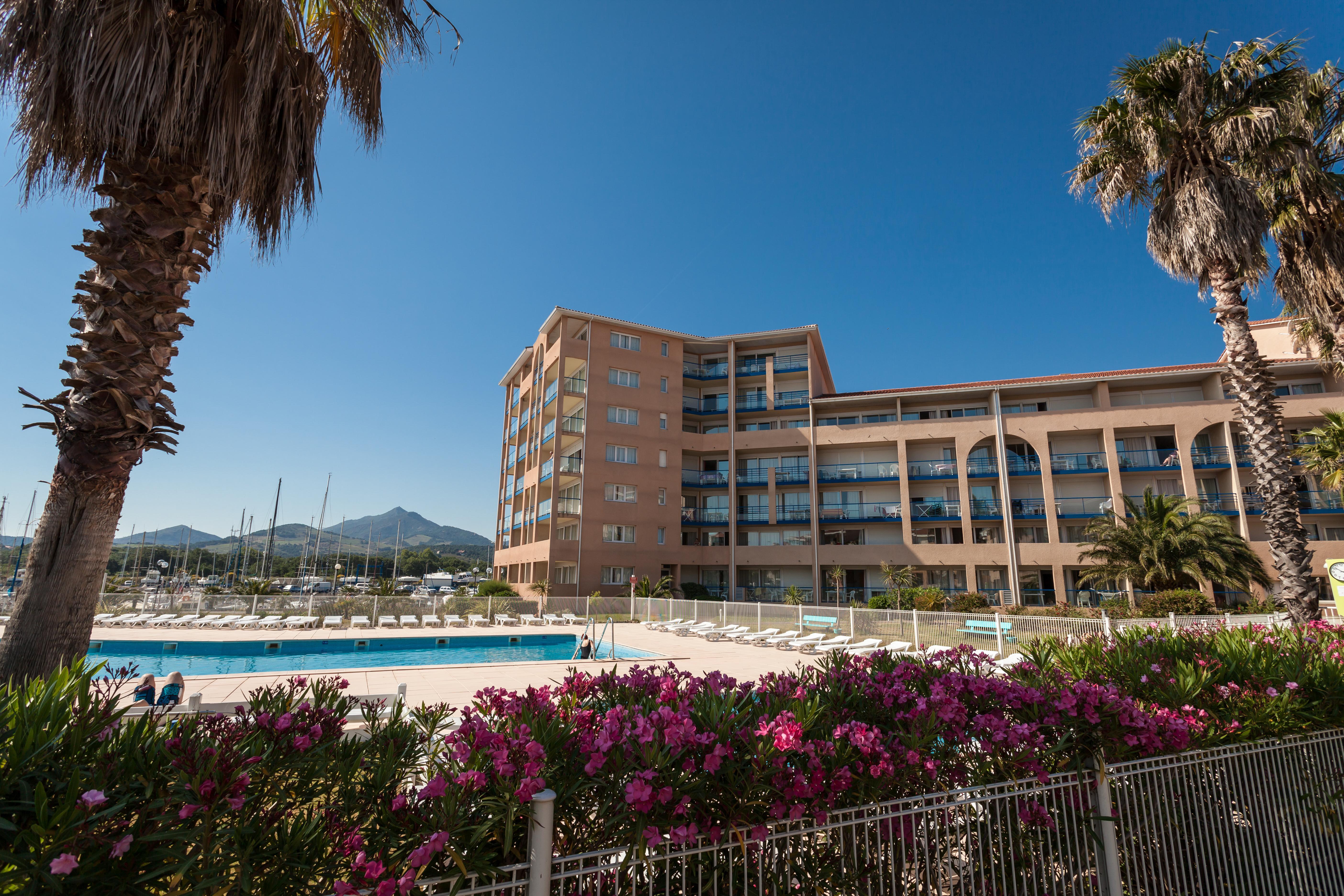 Appart Hotel Mer & Golf Port Argeles Exterior foto